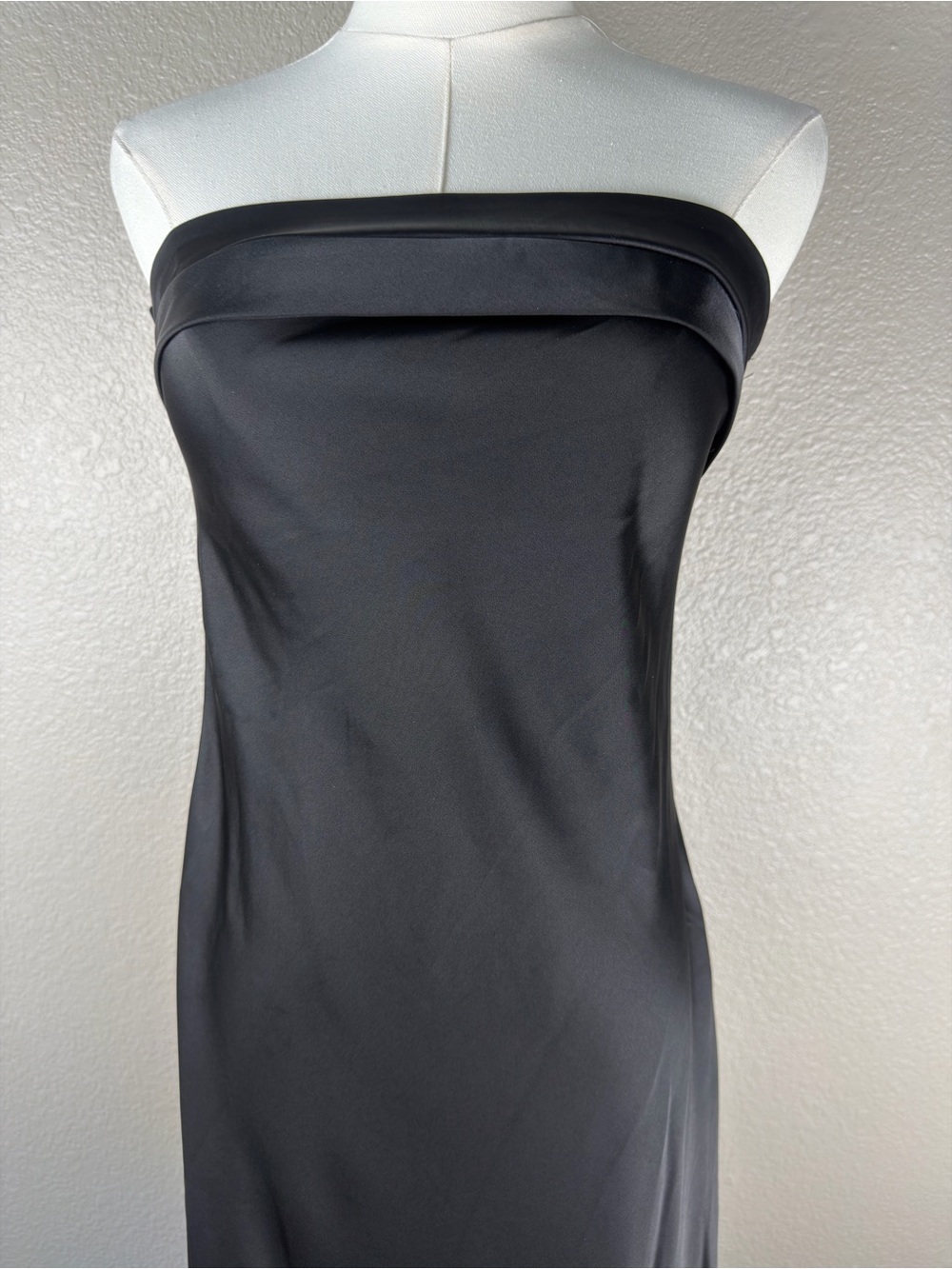 NWOT Black Strapless Satin Column Maxi Dress Black, Medium - Picture 4 of 10